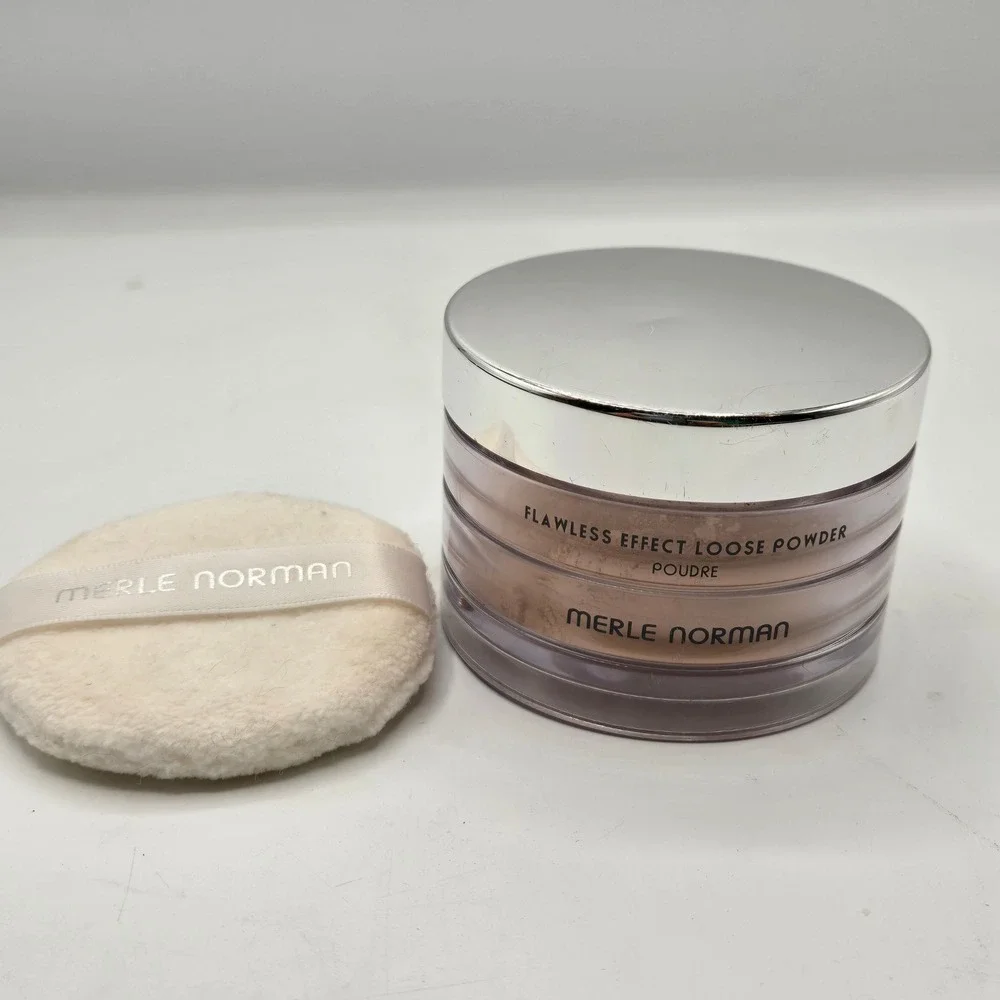 Merle Norman Flawless Effect Loose Powder Translucent Used